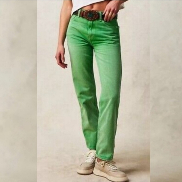 NWT Free People Green Pacifica High Rise Slim Straight-Leg Denim $78 - Picture 1 of 8